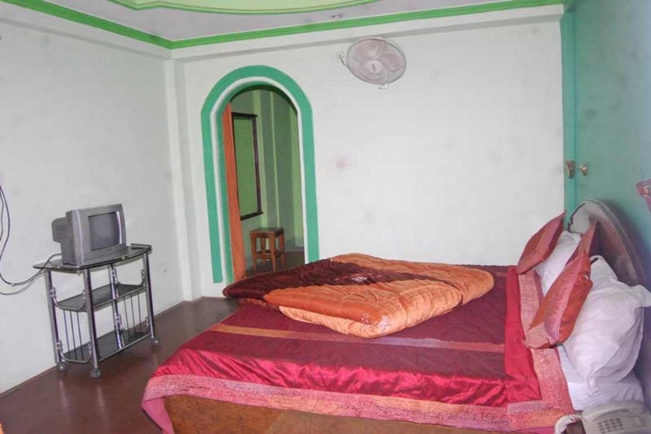 Hotel Shivaay Kausani Exterior foto