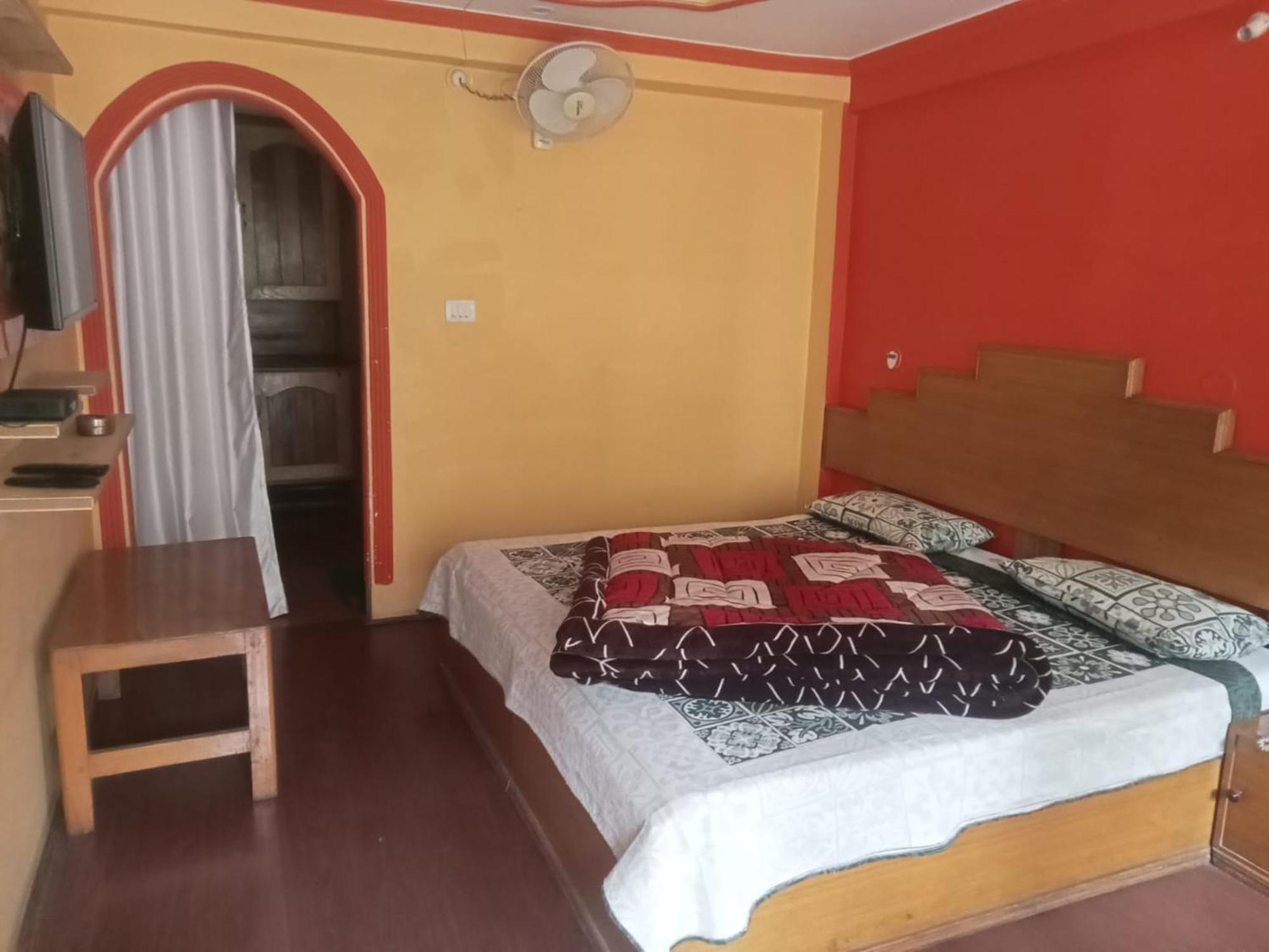 Hotel Shivaay Kausani Exterior foto
